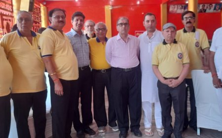 Chaubepur News : चौबेपुर हनुमानजी मंदिर में नेत्र शिविर का आयोजन, सैकड़ो की संख्या में लोग हुये शामिल 