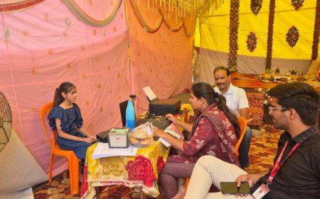 MP Guna News: विश्व डाक दिवस एवं डाक सप्ताह के अंतर्गत गुना डाक संभाग ने लगाया गोविंद गार्डन कॉलोनी में आधार शिविर