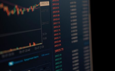Stock Market में फिर गिरावट, BSE सेंसेक्स 81,820.12 अंको तो निफ़्टी 25057.35 अंको में हुआ बंद