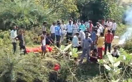 बहादुरगढ़ में नहीं है पक्की श्मशान घाट, कई सालो से खुले में अंतिम संस्कार करने को मजबूर ग्रामीण