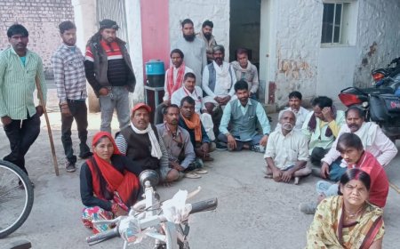 सैकड़ो की संख्या में पहुंचे दिव्यांग साथी राधौगढ़ थाने तब जा कर हो पाया मामला दर्ज