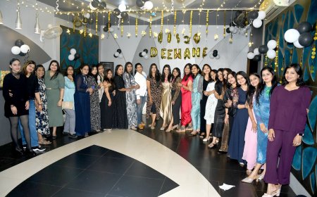 अभ्युदय क्लब द्वारा शहर के एक निजी होटल दी सारा में फन पार्टी का आयोजन किया गया