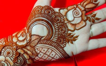 सुंदर और आसान मेहंदी डिजाइन ।  Simple Mehndi Design। मेहंदी डिजाइन फोटो