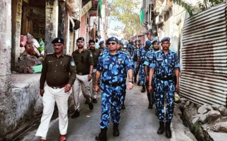 पुलिस के साथ आरएएफ ने किया चांचौड़ा-बीनागंज क्षेत्र में सामूहिक पैदल मार्च